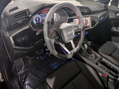 New 2025 Audi Q3 2.0T Premium Plus image 3