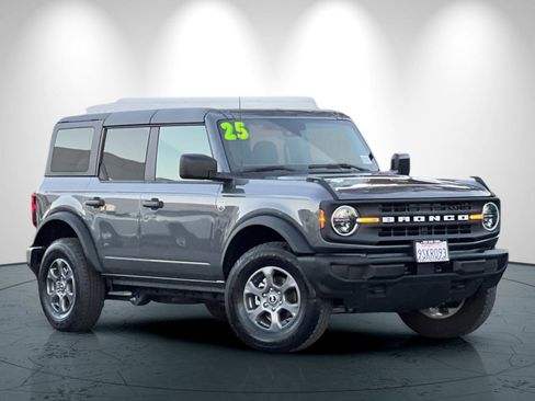 Used 2025 Ford Bronco Big Bend image 2