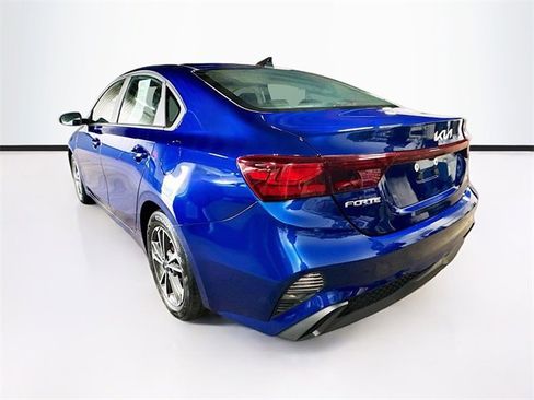 Used 2023 Kia Forte LXS w/ LXS Technology Package image 5