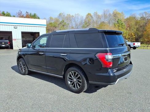 Used 2020 Ford Expedition Limited image 3