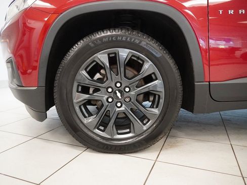Used 2020 Chevrolet Traverse RS w/ LPO, Floor Liner Package FWD image 10
