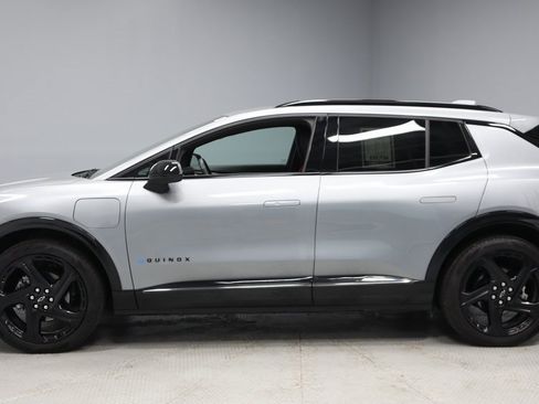 Used 2025 Chevrolet Equinox EV RS image 7