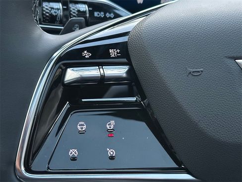 New 2026 Cadillac Lyriq Premium Sport image 33