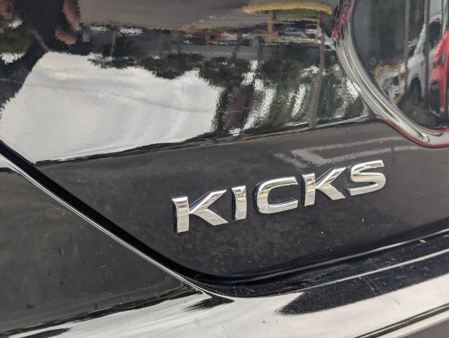 Certified 2024 Nissan Kicks S FWD image 9
