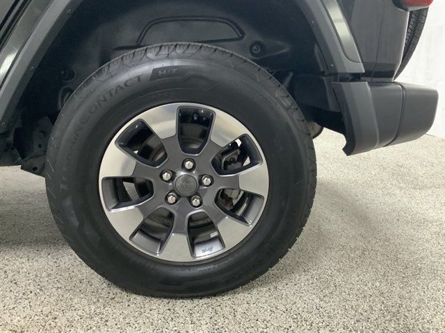 Used 2018 Jeep Wrangler Unlimited Sahara AWD/4WD image 12