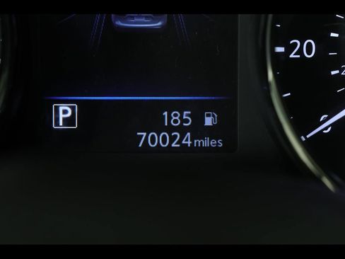 Used 2020 Nissan Rogue Sport S AWD/4WD image 18