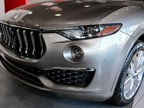 Used 2022 Maserati Levante GT image 9