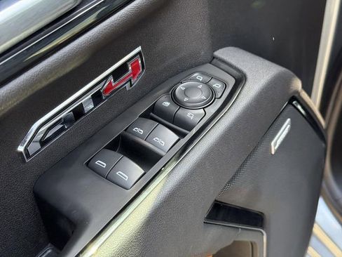 Used 2025 GMC Sierra 1500 AT4 AWD/4WD image 22