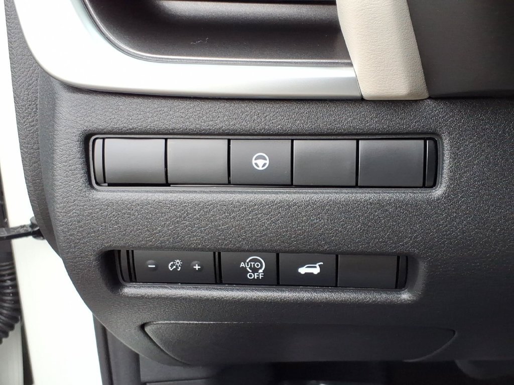 Certified 2023 Nissan Rogue SV w/ SV Premium B Package AWD/4WD image 19