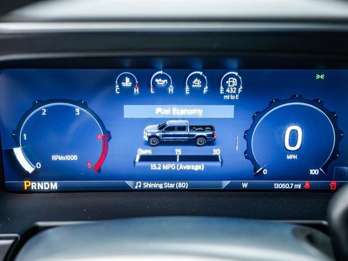 Used 2024 Ford F450 Platinum w/ FX4 Off-Road Package image 6