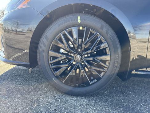 New 2026 Nissan Altima 2.5 SV w/ SV Special Edition Package FWD image 8