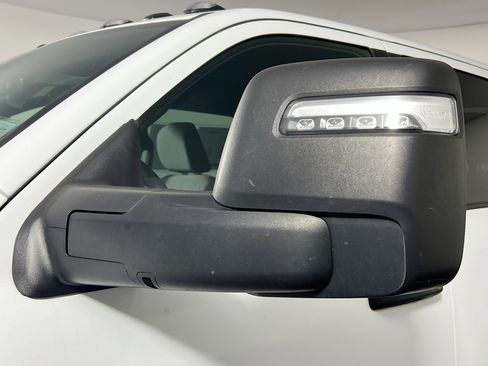 Used 2024 RAM 3500 Big Horn image 12