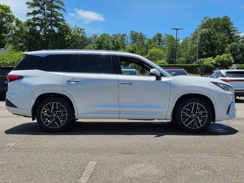Used 2024 Lexus TX 350 FWD w/ Captains Chair Package image 6