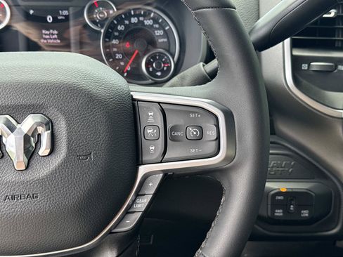 Used 2026 RAM 2500 Big Horn AWD/4WD image 18