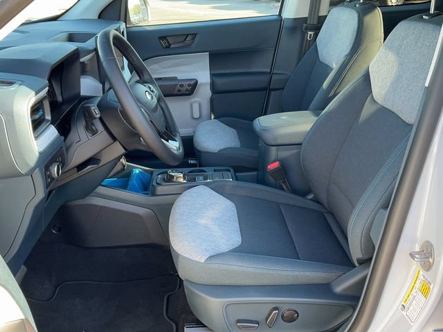 New 2025 Ford Maverick XLT w/ XLT Luxury Package FWD image 15