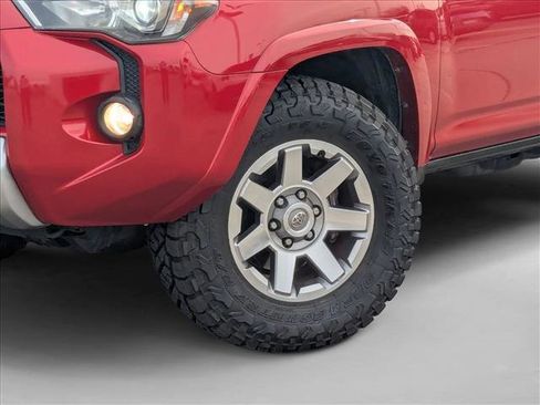 Used 2016 Toyota 4Runner Trail Premium image 24