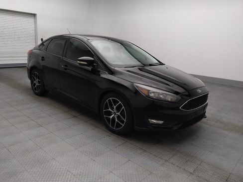 Used 2017 Ford Focus SEL FWD image 11