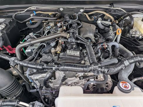 Used 2025 Toyota Tacoma TRD Off-Road image 22