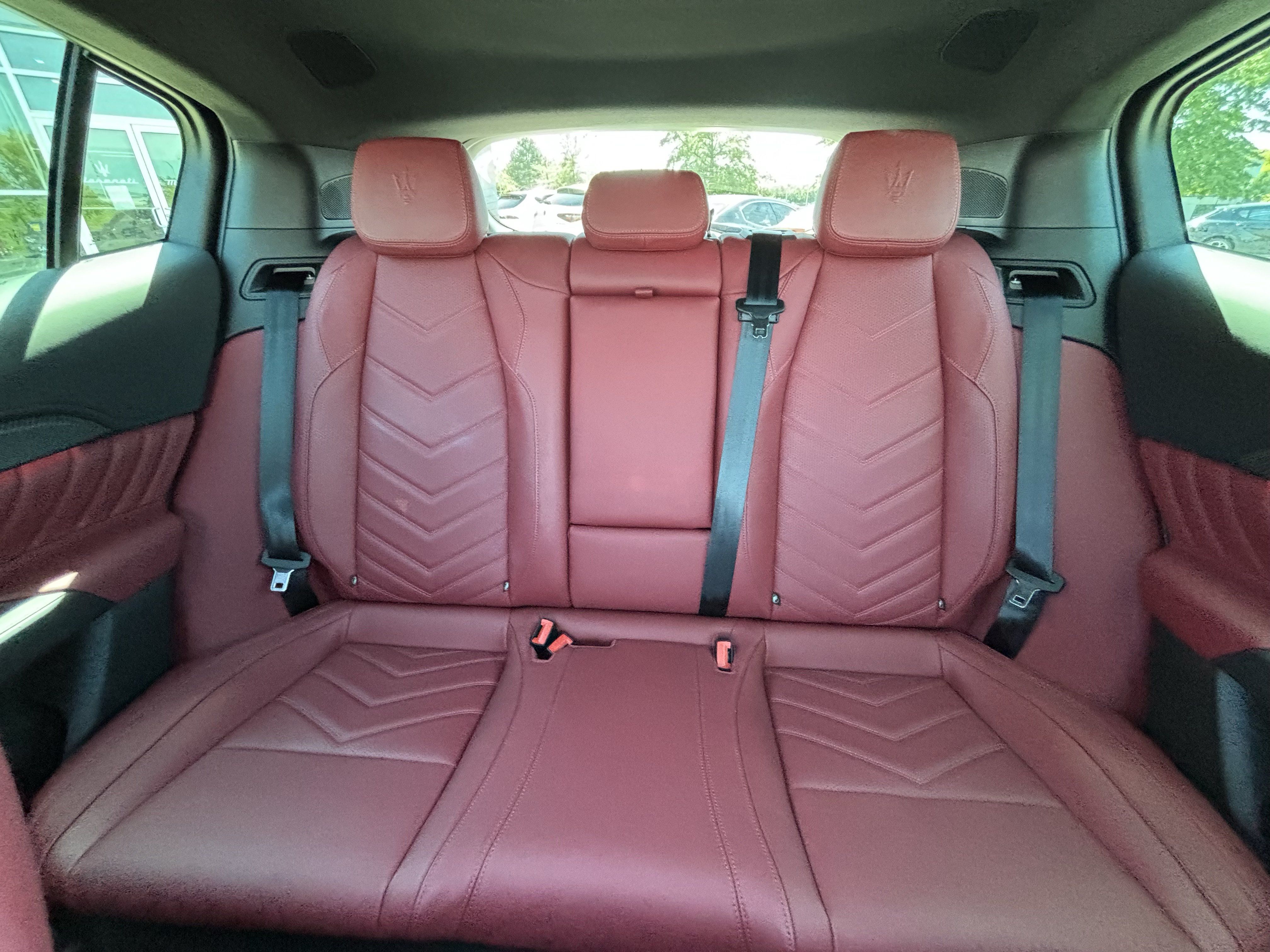 Used 2023 Maserati Grecale Folgore AWD/4WD image 41