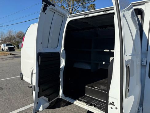 Used 2022 GMC Savana 2500 Regular Van 3D w/ Communications Package image 55