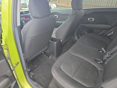 Used 2015 Kia Soul FWD image 20