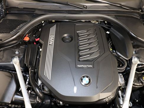 Used 2024 BMW 840i xDrive 840i w/ Driving Assistance Package image 36