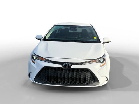 Used 2022 Toyota Corolla LE image 8
