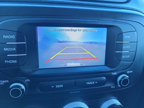 Used 2019 Kia Soul image 26