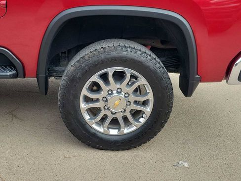 Used 2024 Chevrolet Silverado 2500 LTZ w/ LTZ Convenience Package image 8