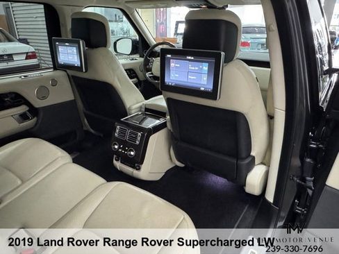 Used 2019 Land Rover Range Rover Long Wheelbase Supercharged image 28