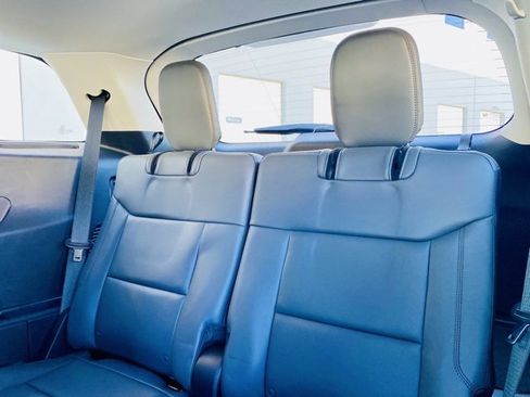 New 2025 Ford Explorer Active w/ Active Comfort Package image 12