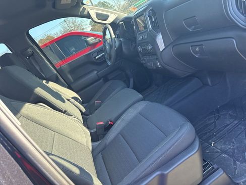 Used 2023 Chevrolet Silverado 1500 Custom image 7