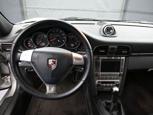 Used 2007 Porsche 911 GT3 RS image 18