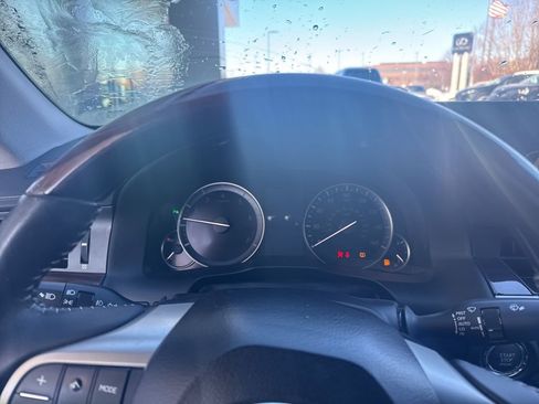 Used 2017 Lexus ES 350 image 28