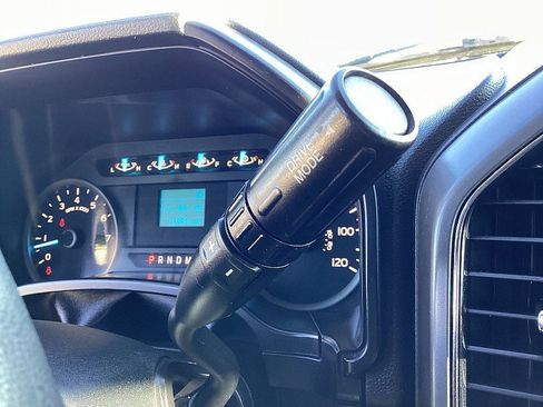 Used 2020 Ford F150 XLT image 13