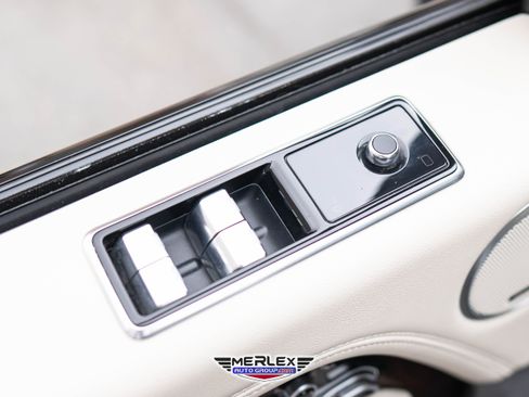 Used 2018 Land Rover Range Rover Supercharged image 42