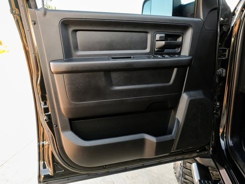 Used 2017 RAM 2500 Tradesman w/ Popular Equipment Group image 45