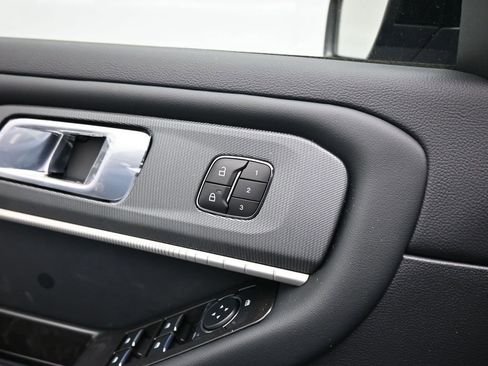 New 2026 Ford Explorer ST-Line w/ ST-Line Street Pack image 11