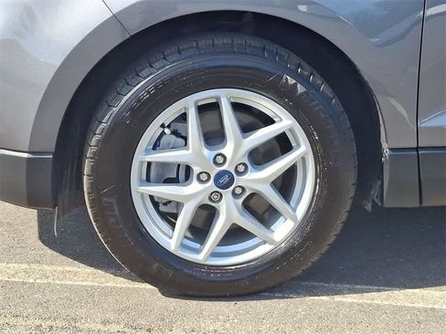 Used 2022 Ford Edge SEL w/ Convenience Package image 29