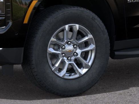 New 2026 Chevrolet Suburban LT w/ Comfort Package image 9