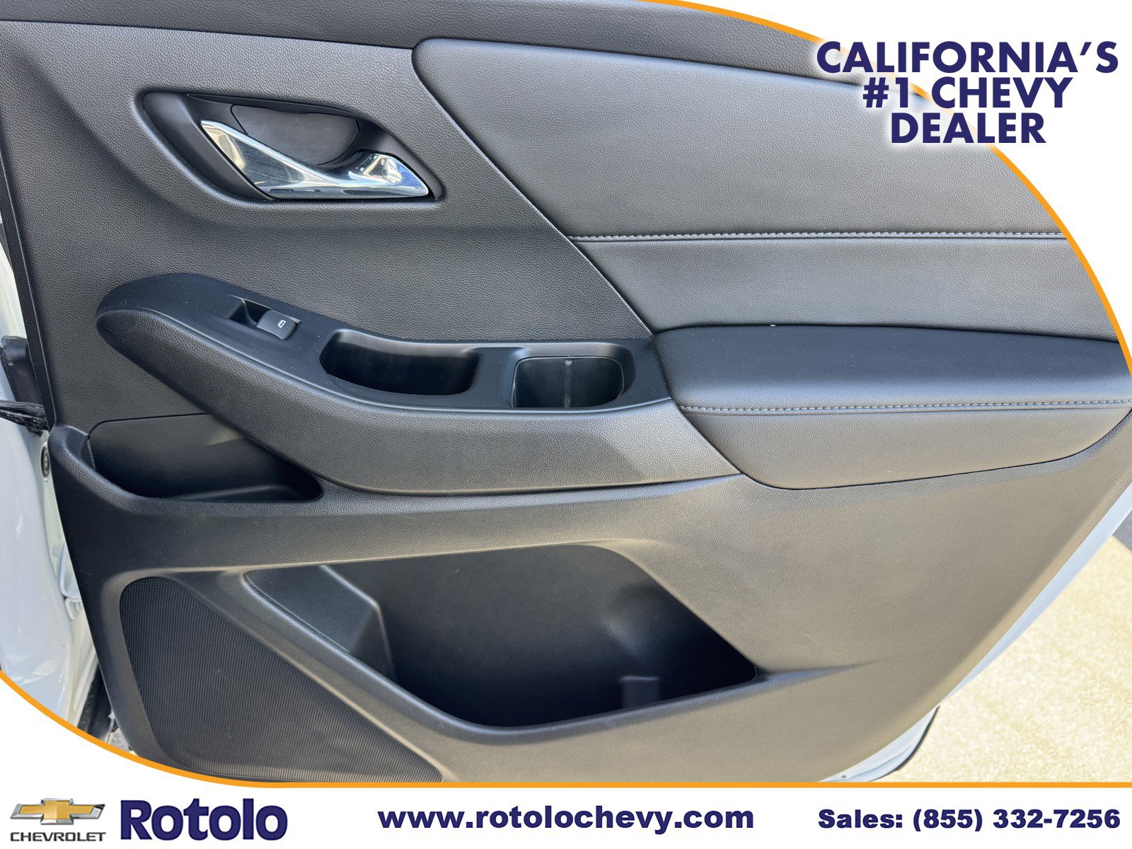 Used 2023 Chevrolet Traverse LT FWD image 11