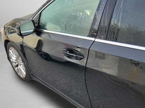 Used 2015 Acura RLX w/ Advance Package image 23