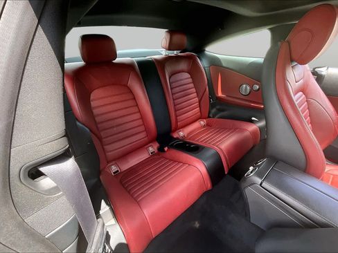 Used 2018 Mercedes-Benz C 300 Coupe image 19