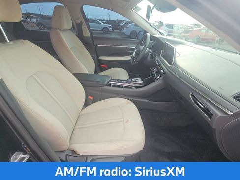 Used 2023 Hyundai Sonata SEL FWD image 12