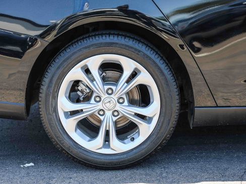 Certified 2023 Honda Accord LX image 27