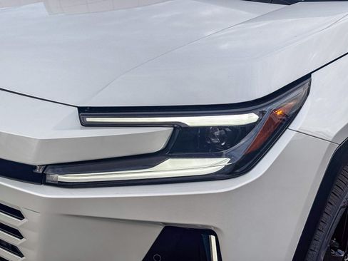 New 2026 Toyota RAV4 XSE AWD/4WD image 9