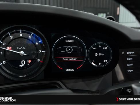 Used 2024 Porsche 911 Targa 4 GTS image 40