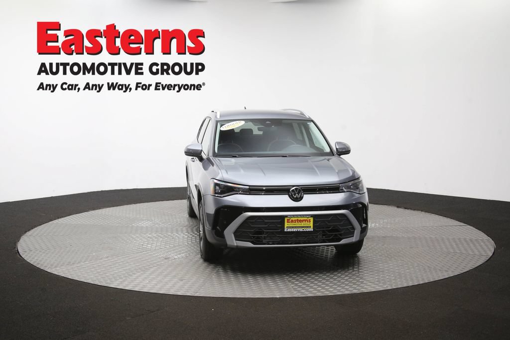 Used 2025 Volkswagen Taos SE AWD/4WD image 51