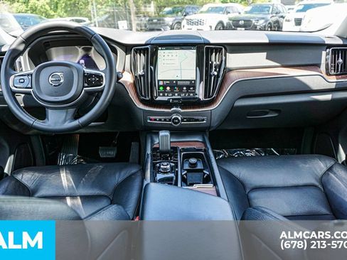 Used 2024 Volvo XC60 B5 Plus AWD/4WD image 26