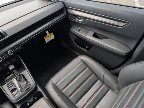 Used 2024 Honda CR-V Sport-L image 11